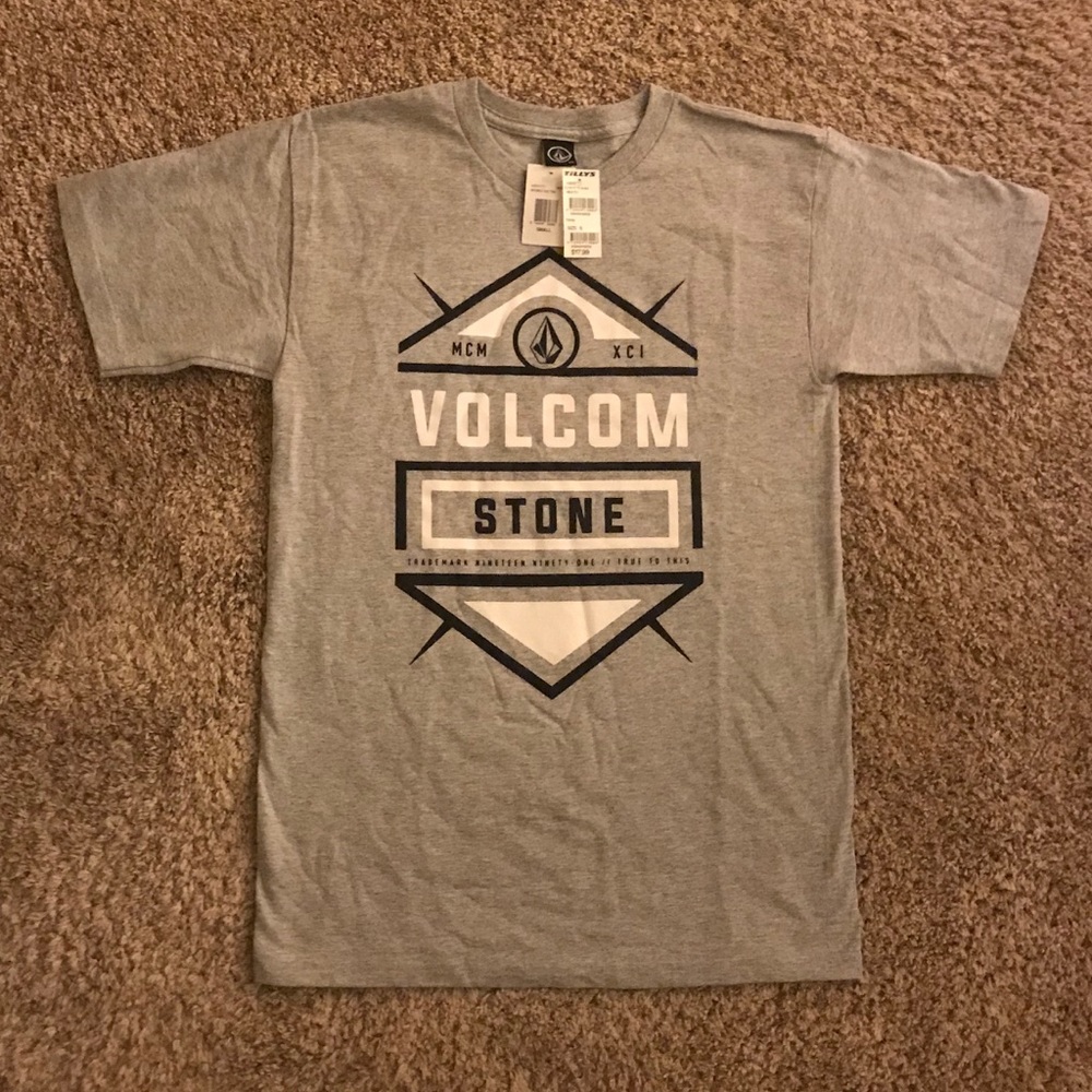 Volcom short sleeve shirt, NWT, size small